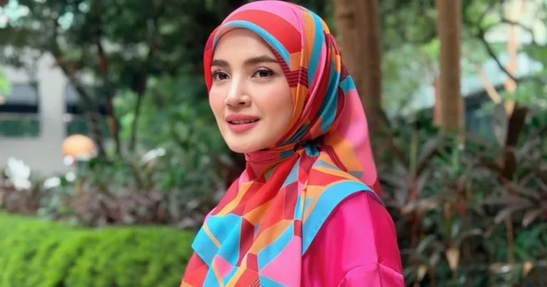 “Please Be Kind” Fazura Ingatkan Netizen Tentang Adab Bersuara Di Media Sosial