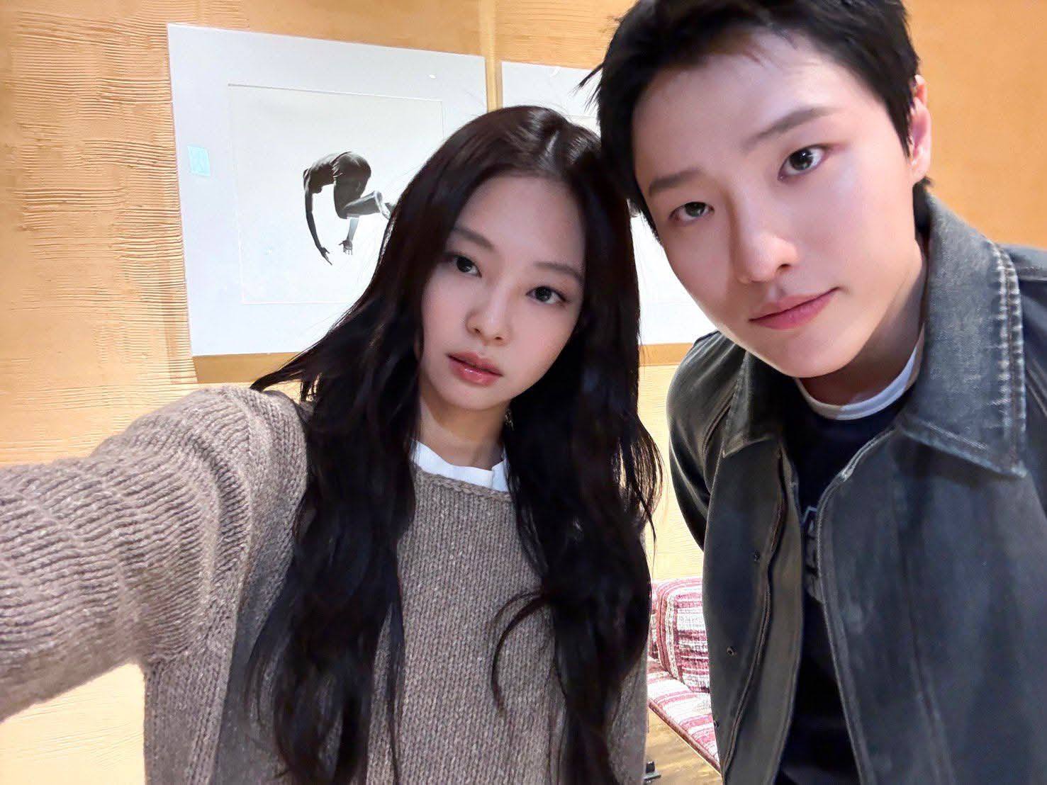 Bukan Sekadar Rakan Industri, WOODZ & Jennie BLACKPINK Dedah Persahabatan Sejak Zaman Sekolah