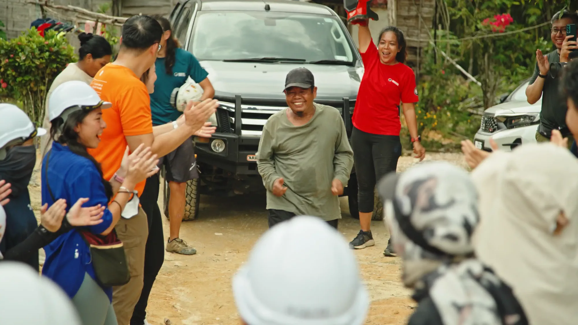 Tropicana Twister Gandakan Kebaikan, Bina 100 Rumah Bersama EPIC Homes Untuk Komuniti Orang Asli