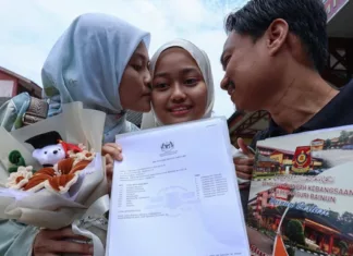 Anak Pekerja Kilang Raih 9A SPM, Wan Aleya Batrisyia Tekad Mahu Ubah Nasib Keluarga