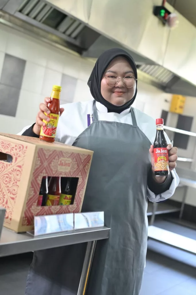 Cabaran 45 Minit Jadi Ujian Besar, Wakil UniSHAMS Tetap Tenang Di Jalen Star Chef 2