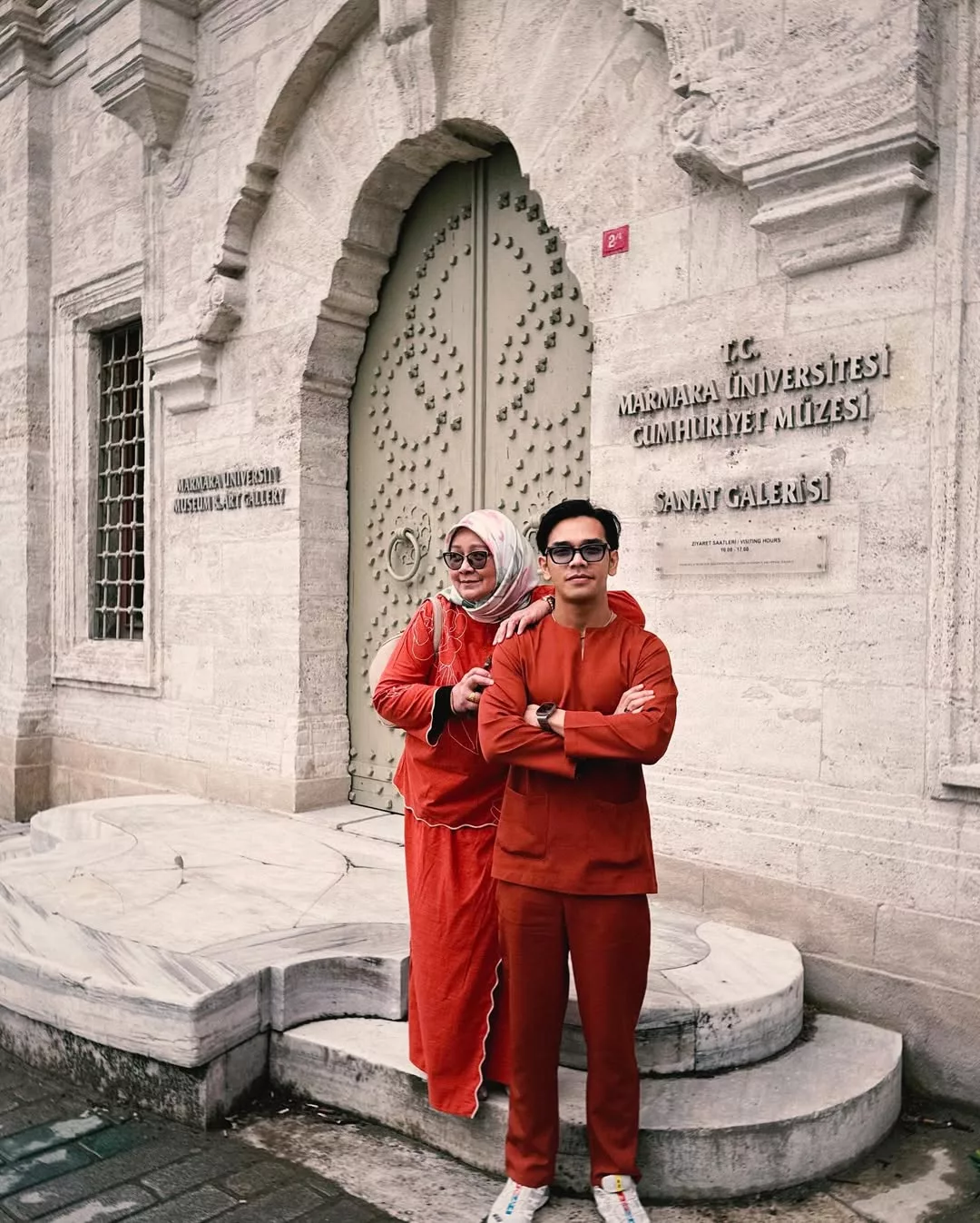 Pernah Berhenti Sekolah Demi Keluarga, Aedy Ashraf Kini Buat Ibu Bangga -“Ini Rasa Macam Hari Graduasi Saya”