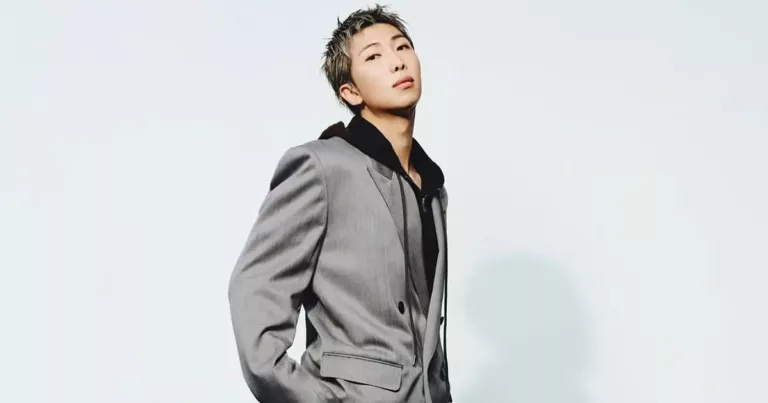 RM BTS Cipta Sejarah, Satu-Satunya Artis Asia Dalam Senarai Elit Pemenang AMA Sebagai Solois & Anggota Kumpulan