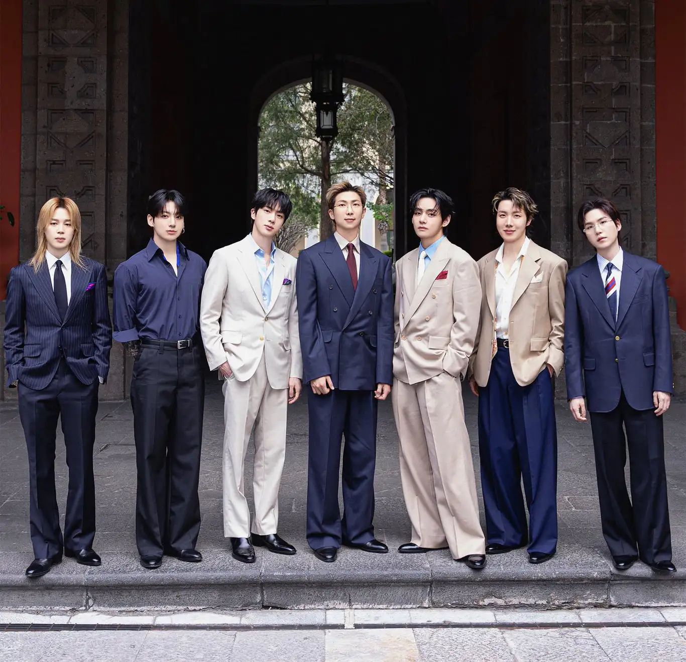 BTS Diiktiraf Sebagai “ICONS” Guinness World Records, Satu-Satunya Artis Asia Dalam Senarai