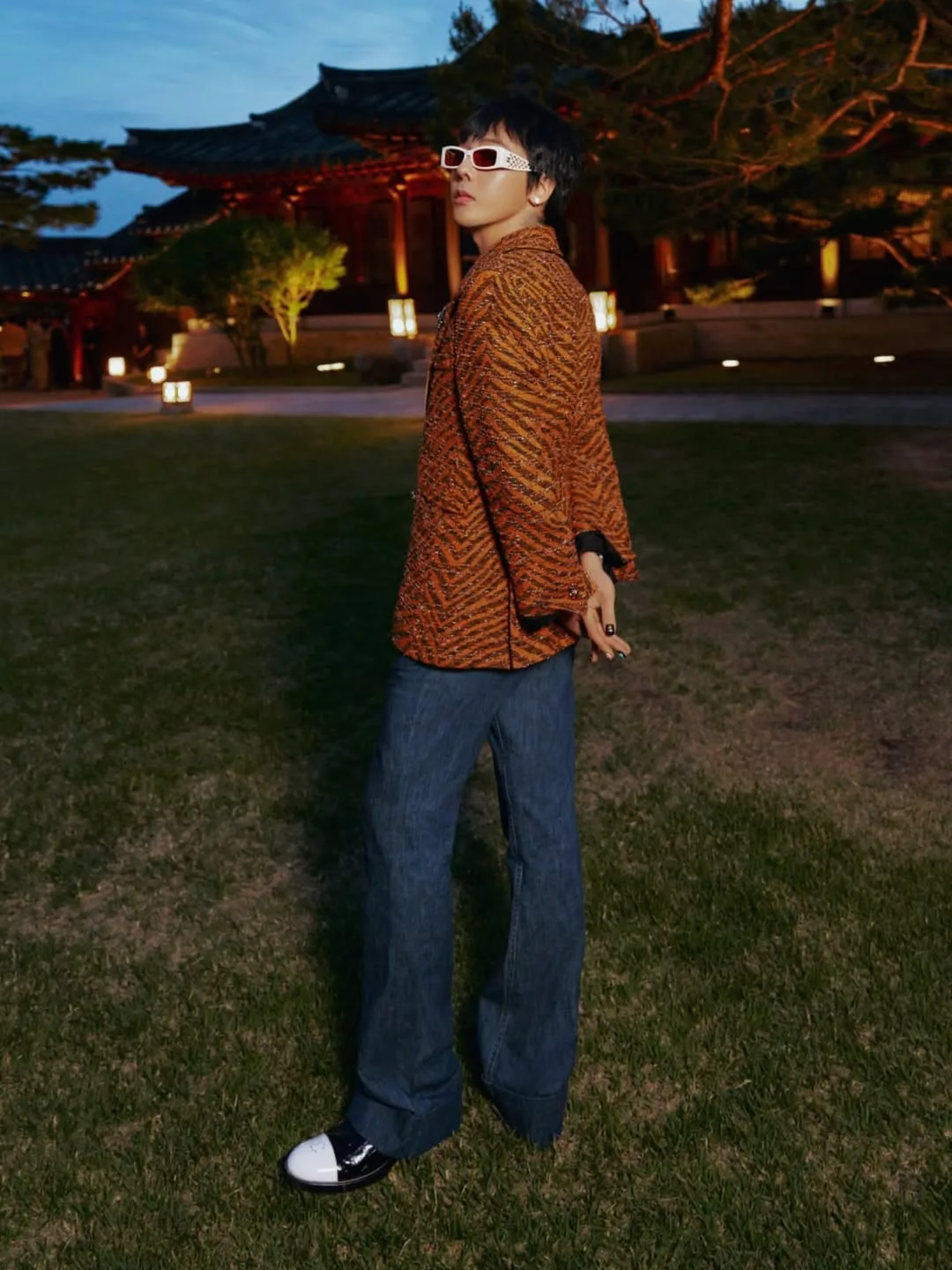 Bayaran Cecah RM10 Juta, G-Dragon Kini Antara Model Iklan Paling Mahal Di Korea 3 Bayaran Cecah RM10 Juta, G-Dragon Kini Antara Model Iklan Paling Mahal Di Korea