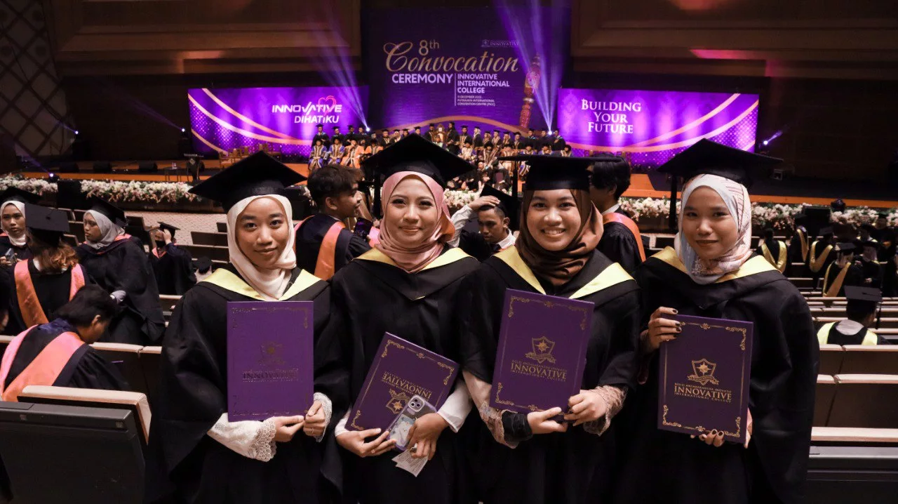 Bukan Sekadar Tawar Sijil Pendidikan, IUC Bantu Anda Selami Dunia Kerjaya Sebenar Semasa Belajar