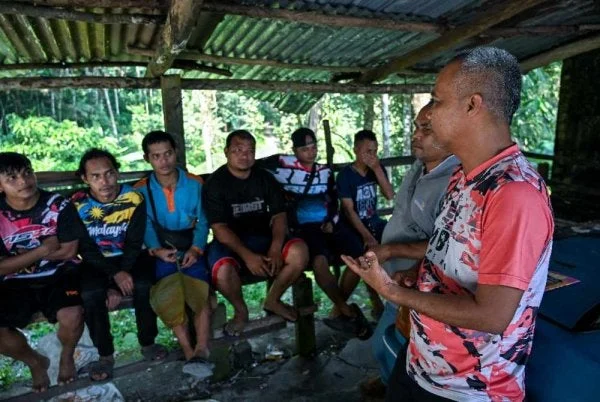 JAKOA Salur Bantuan Kepada Keluarga Sukarelawan Orang Asli Terlibat Operasi SAR Jaslinda Saludin