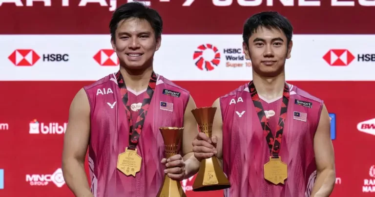 Goh Sze Fei-Nur Izzuddin Tamatkan Penantian 18 Tahun Negara, Muncul Juara Terbuka Indonesia!