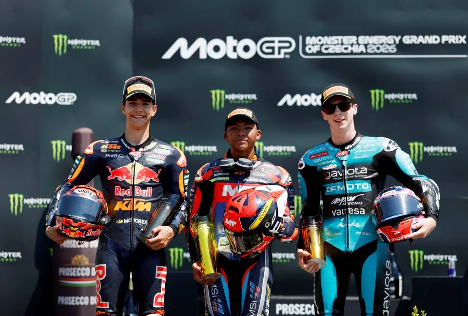 Hakim Danish Pecah Kemarau 10 Tahun Malaysia, Rangkul Gelaran Juara Di GP Czech!