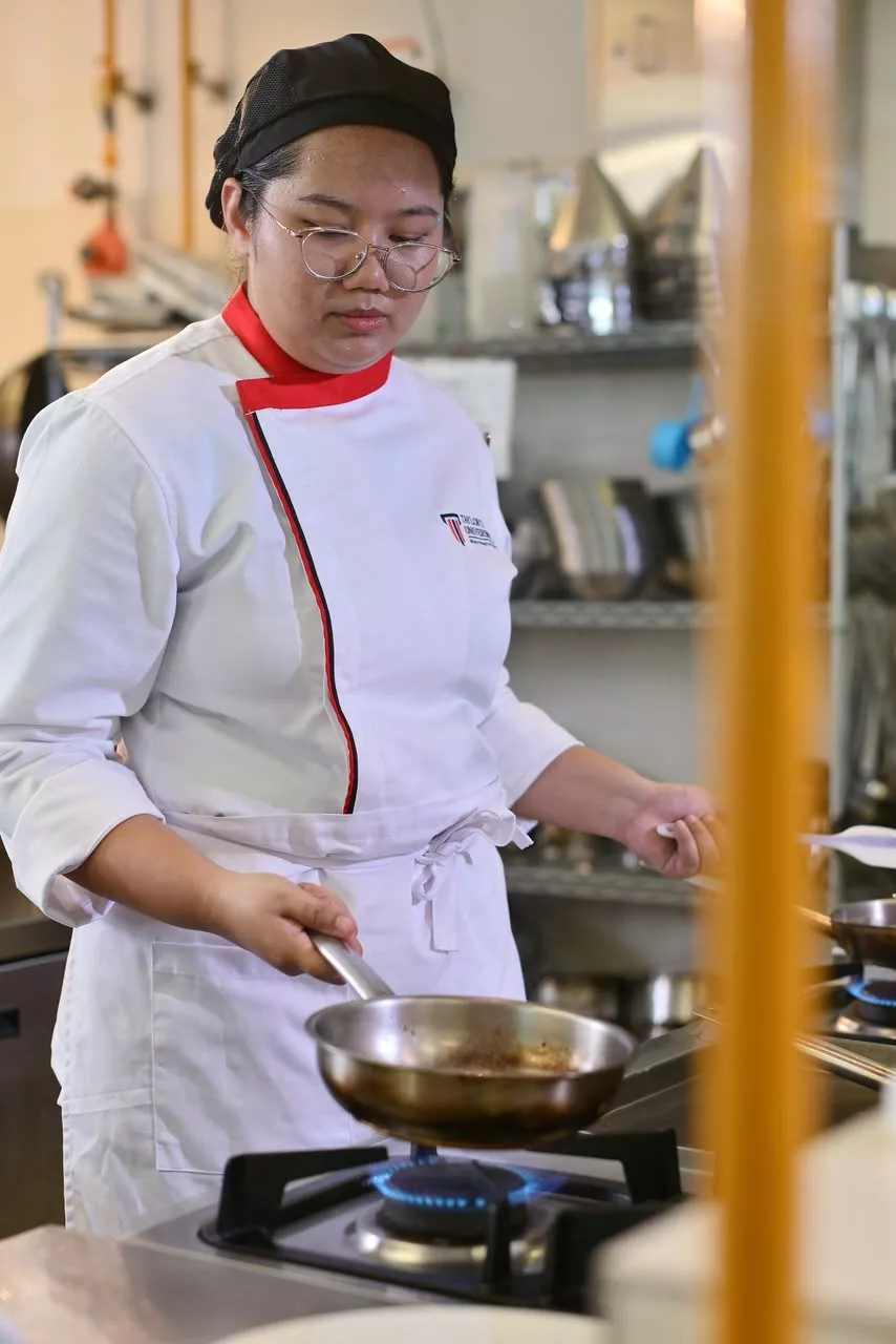 #GirlsPower: Syafikah Nazurah Dari UiTM Dungun Dinobat Juara JALEN Star Chef 2, Tak Sangka Cubaan Kali Kedua Membawa Tuah