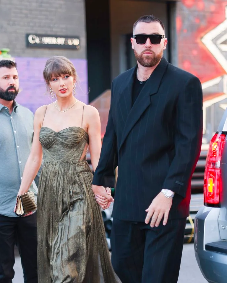 Taylor Swift & Travis Kelce Bakal Berkahwin Julai Ini, Majlis Tertutup Selama Dua Hari Diadakan Di New York