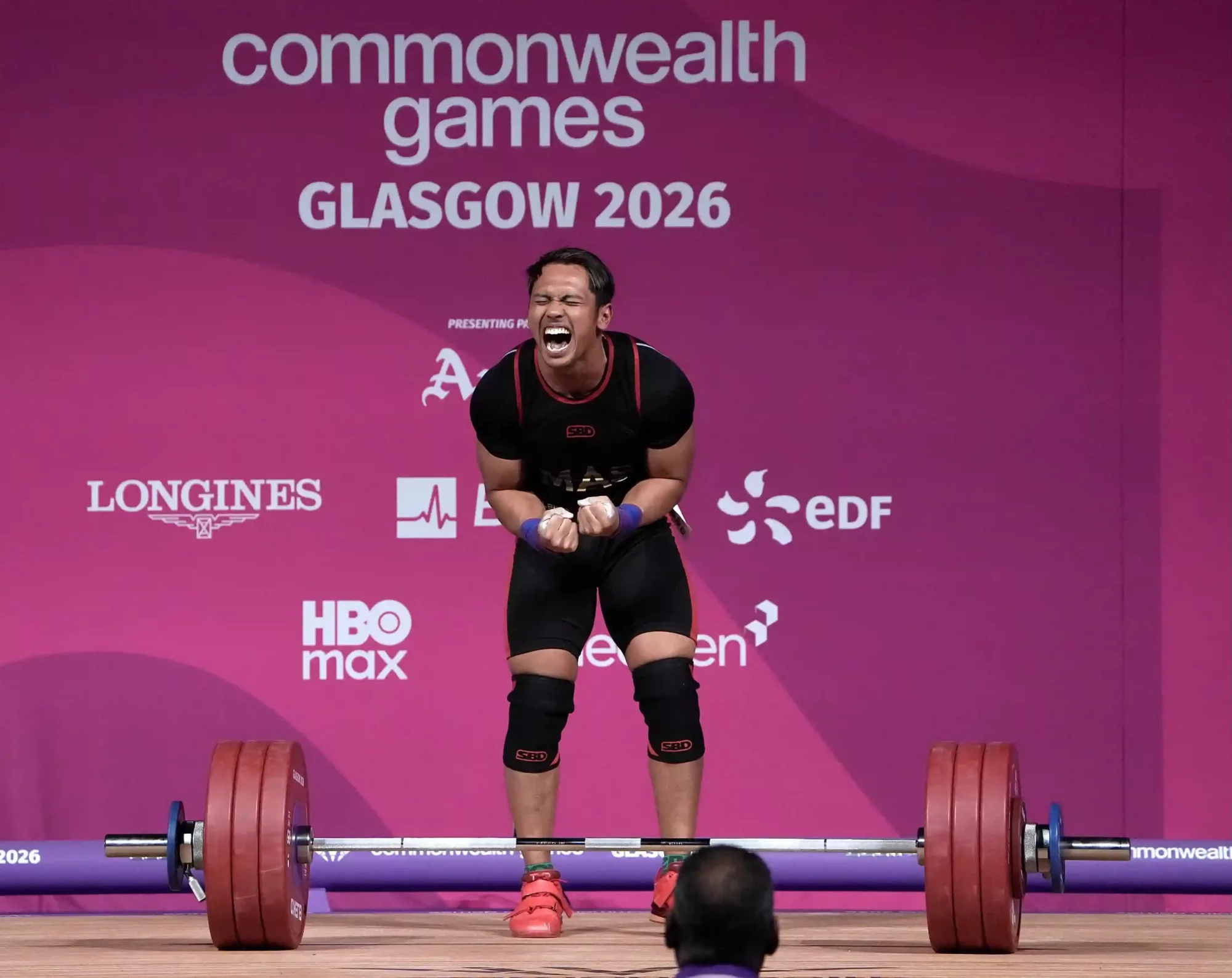 Muhammad Erry Hidayat Ikut Jejak Sang Ayah, Sumbang Emas Ketiga Malaysia Di Glasgow 2026! Tahniah!
