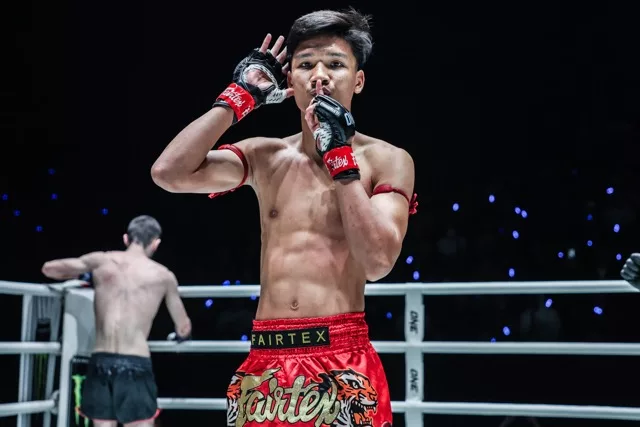 Aliff-Sor-Dechapan-Shamil-Adukhov-ONE-Fight-Night-28-44-scaled Medium