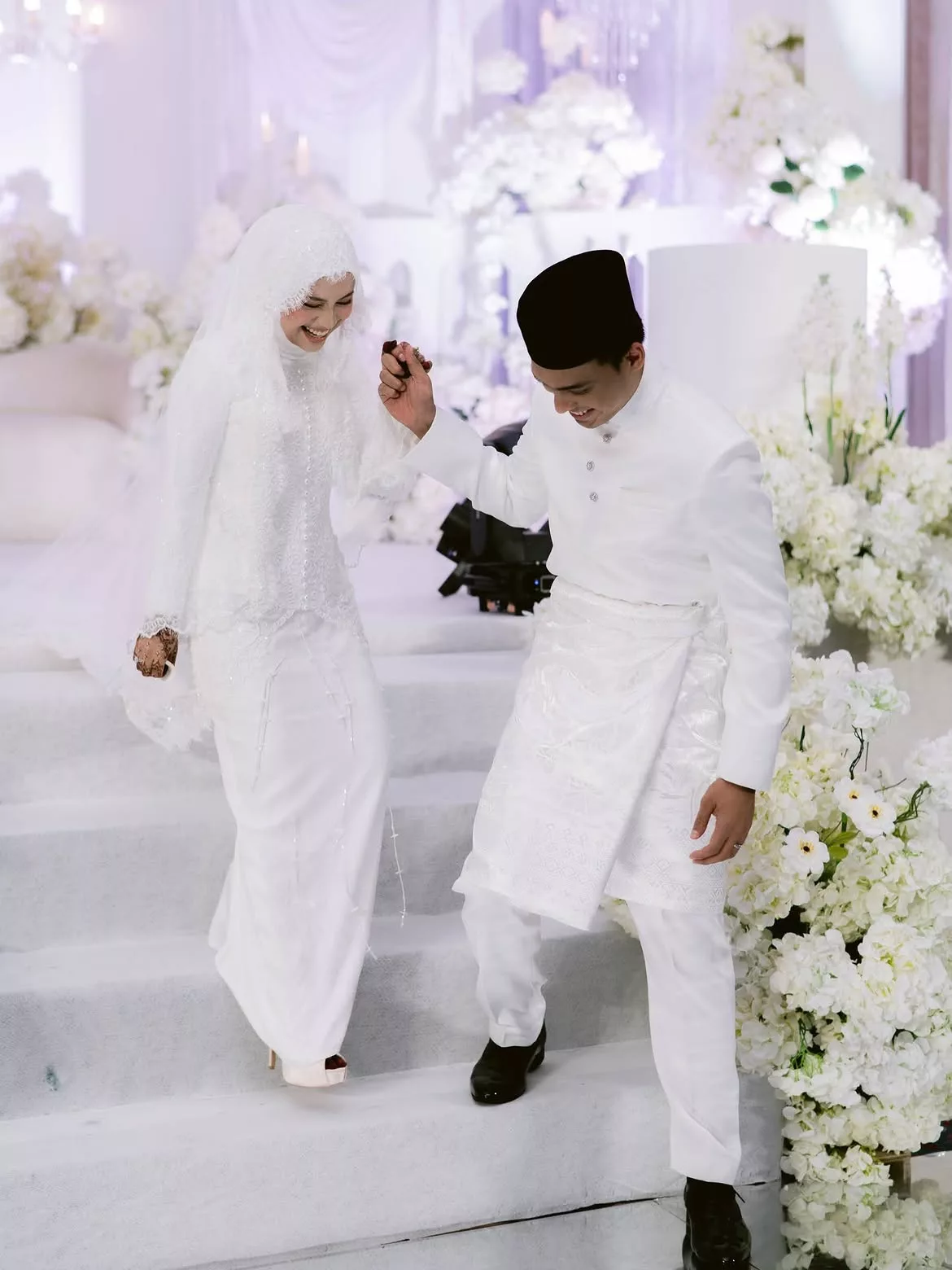 Enam Tahun Bina Cinta, Jazmy Juma Titip Penghargaan Buat Isteri Tercinta 8 Enam Tahun Bina Cinta, Jazmy Juma Titip Penghargaan Buat Isteri Tercinta