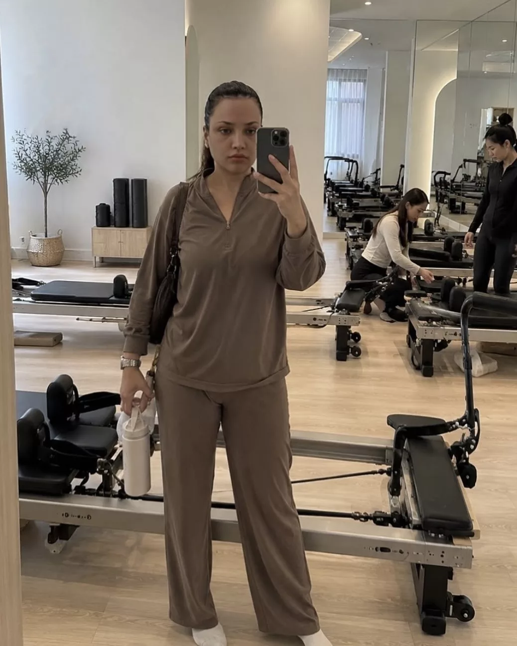 Fathia Latiff Akui Menyesal Pernah Buat Botoks & ‘Filler’, Kini Pilih Rawatan Lebih Semula Jadi 6 Fathia Latiff Akui Menyesal Pernah Buat Botoks & ‘Filler’, Kini Pilih Rawatan Lebih Semula Jadi