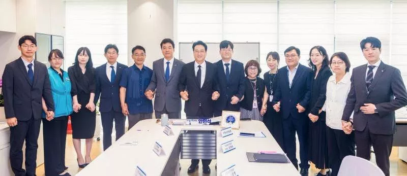 Apa Dalam Drama Kini Jadi Realiti! Korea Selatan Tubuh Agensi Khas Untuk Guru