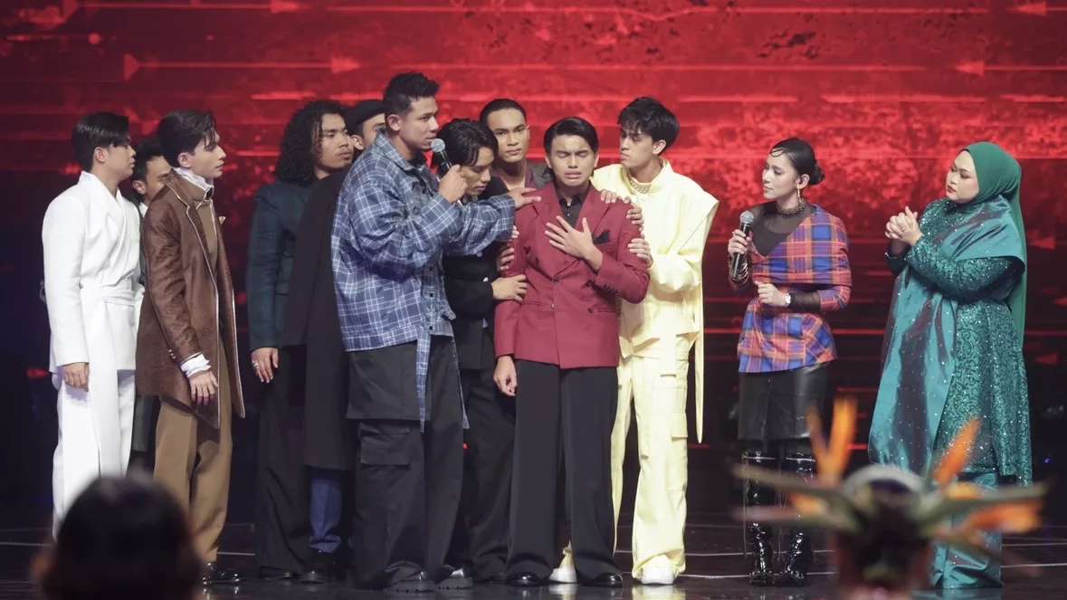Rieffa Pilih Reda Selepas Tersingkir, Akui Terkilan Tak Dapat Ke Final -“Saya Rasa Dah Buat Yang Terbaik” 8 Rieffa Pilih Reda Selepas Tersingkir, Akui Terkilan Tak Dapat Ke Final -“Saya Rasa Dah Buat Yang Terbaik”