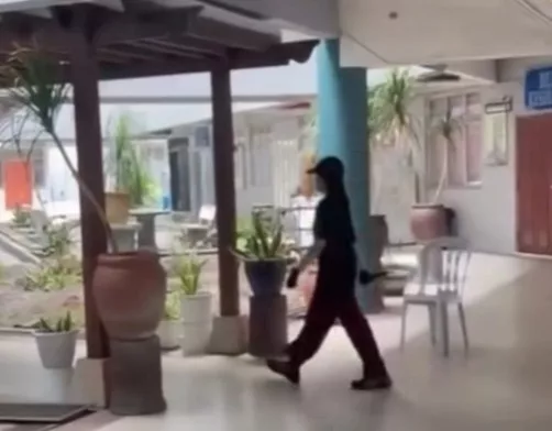 “Kena Tengok Keadaan…” –Bapa Mangsa Tikaman 16 Kali Belum Terima Permohonan Maaf 8 “Kena Tengok Keadaan…” –Bapa Mangsa Tikaman 16 Kali Belum Terima Permohonan Maaf