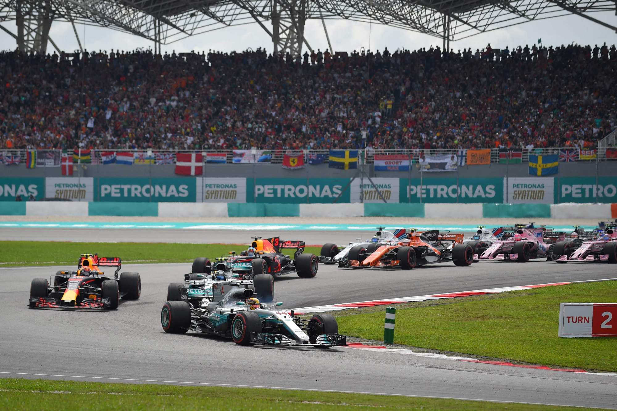 Formula 1 Kembali Ke Malaysia, Bayaran Sukarelawan RM60 Sehari Curi Perhatian