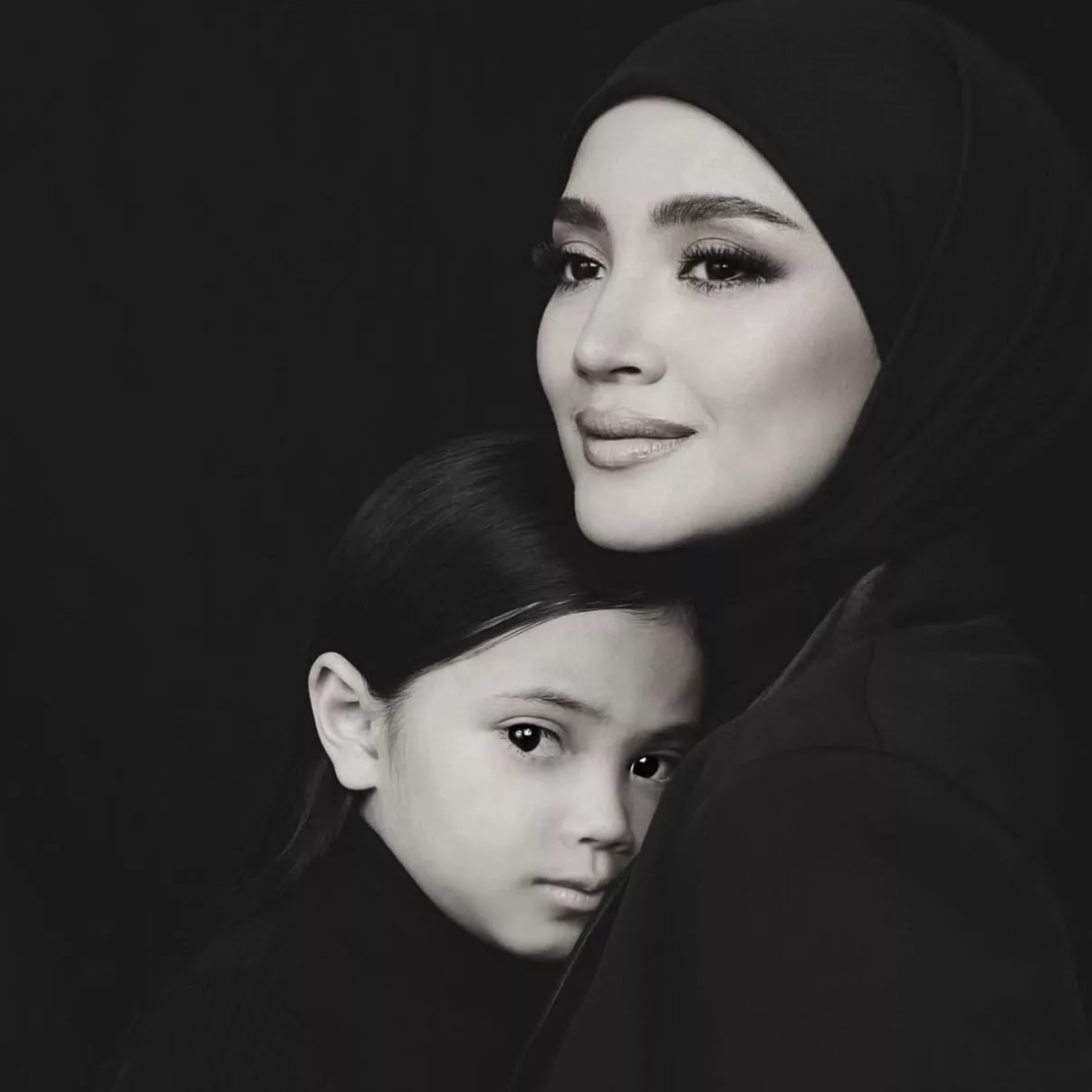 “Cukuplah…” -Fazura Mohon Diberi Ruang, Mahu Besarkan Fatima Dengan Tenang 11 “Cukuplah…” -Fazura Mohon Diberi Ruang, Mahu Besarkan Fatima Dengan Tenang