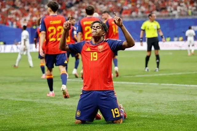 Sepanyol Juara Piala Dunia Selepas 16 Tahun, Ferran Torres Jadi Wira Tewaskan Argentina 5 Sepanyol Juara Piala Dunia Selepas 16 Tahun, Ferran Torres Jadi Wira Tewaskan Argentina