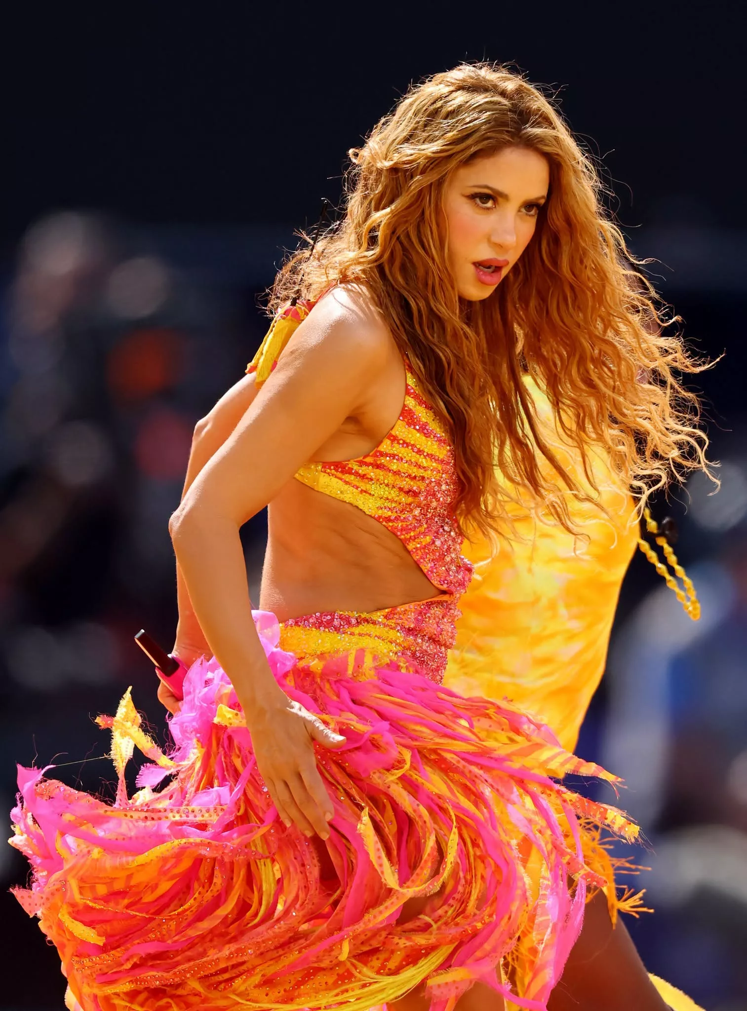Shakira Sudah 49 Tahun?! Ini 5 Rutin Kecantikan Kulit ‘Flawless’ Yang Mudah & Berkesan Olehnya