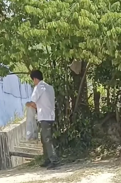 Tindakan Pelajar PPKI Kutip Sampah Setiap Hari Raih Pujian, Ramai Netizen Tersentuh