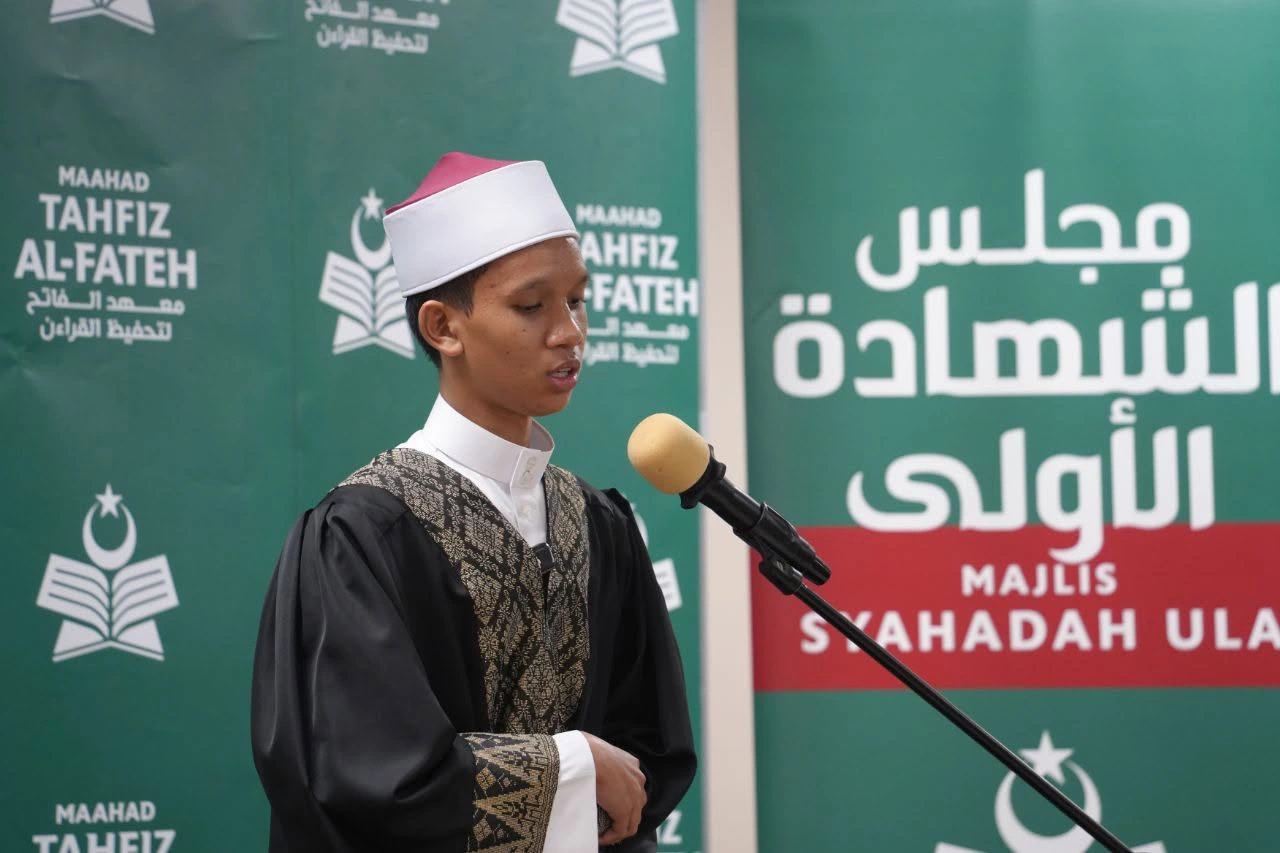 15 Jam Tanpa Pembetulan, Tengku Umayr Akef Raih Syahadah Ula Dalam Hafazan 30 Juzuk Al-Quran