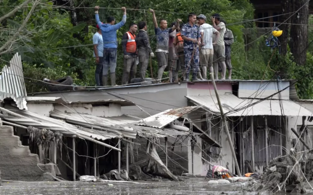 PMX Bimbang Nasib Rakyat Malaysia Di Nepal, 55 Masih Gagal Dihubungi Susulan Banjir Dahsyat 6 PMX Bimbang Nasib Rakyat Malaysia Di Nepal, 55 Masih Gagal Dihubungi Susulan Banjir Dahsyat