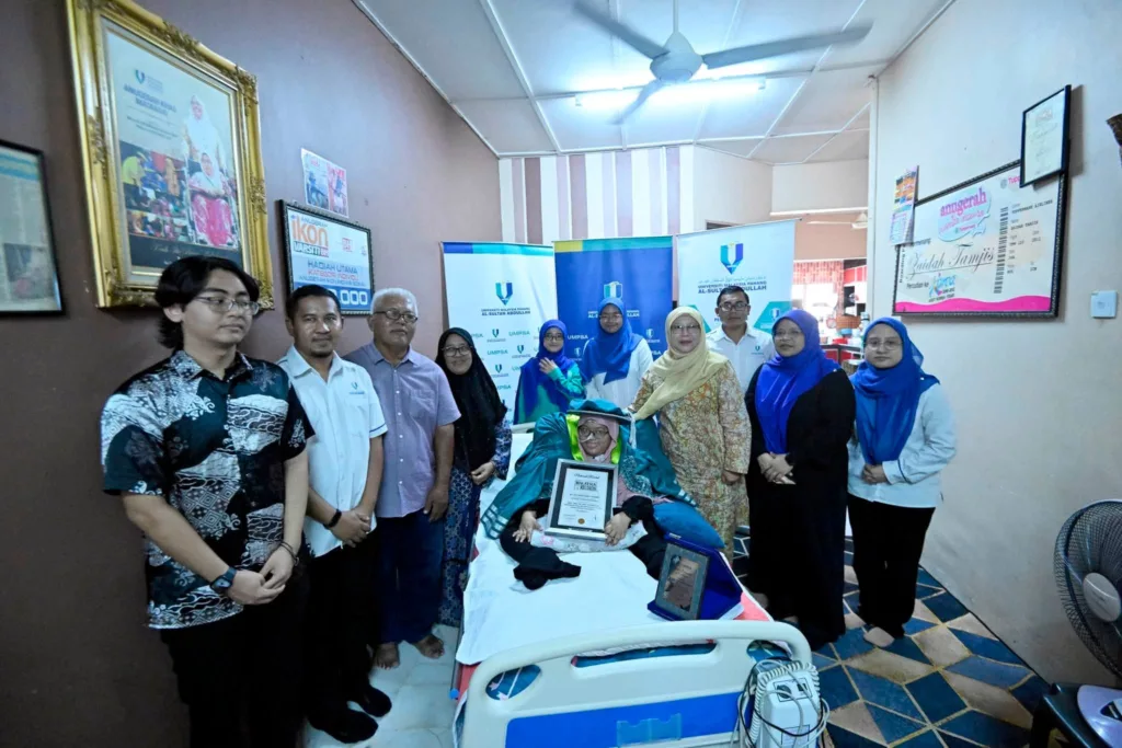 Dr. Siti Hawa Cipta Sejarah, Terima Pengiktirafan Malaysia Book of Records 9 Dr. Siti Hawa Cipta Sejarah, Terima Pengiktirafan Malaysia Book of Records