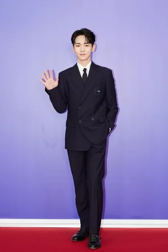Key SHINee Disoal Polis, Disyaki Terima Rawatan Perubatan Haram Daripada ‘Injection Aunt’ 3 Key SHINee Disoal Polis, Disyaki Terima Rawatan Perubatan Haram Daripada ‘Injection Aunt’