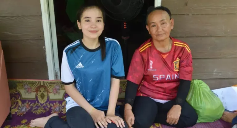 Ibu Tukang Cuci, Pendapatan RM800 Sebulan Tak Halang Lovely Raih PNGK 4.0 STPM & Dapat Tawaran Ke UPSI
