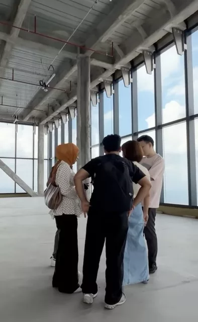Bukan Biasa-Biasa! Khairul Aming Lancar Produk Baharu Di Puncak Tertinggi Malaysia
