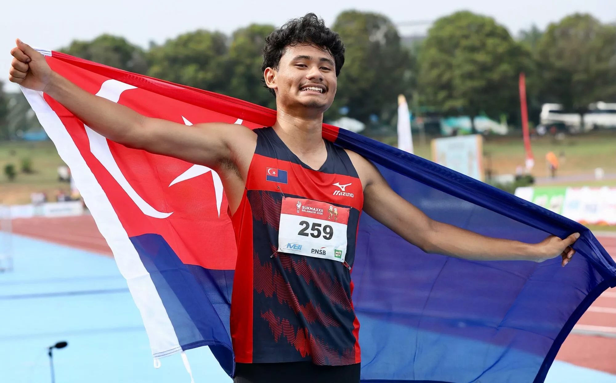 Raja Pecut SUKMA! Danish Iftikhar Lengkapkan Hatrik Dengan Rekod Terbaru 6 Raja Pecut SUKMA! Danish Iftikhar Lengkapkan Hatrik Dengan Rekod Terbaru