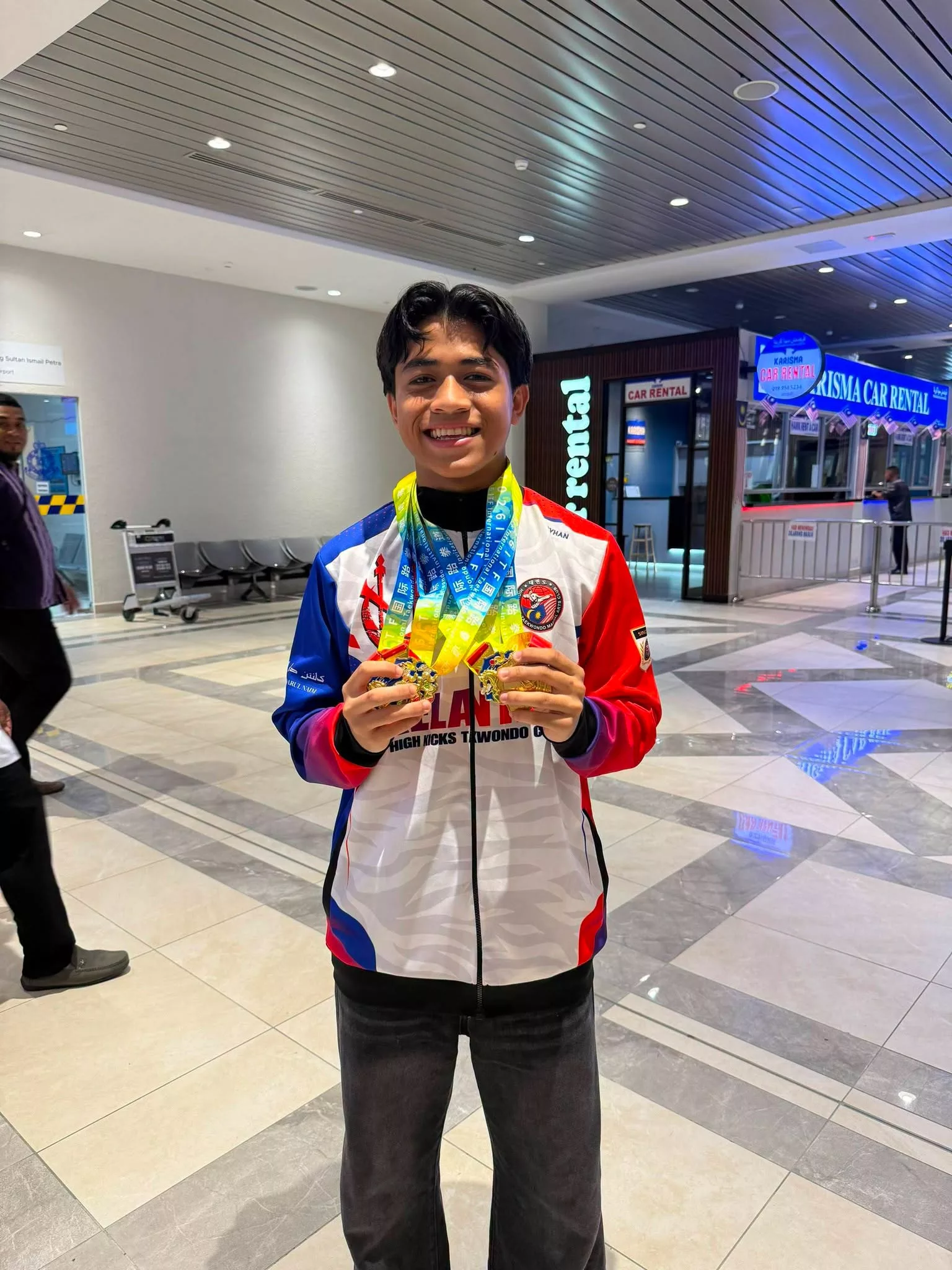 Muhammad Esyhan Izz Raih Empat Emas, Ukir Kejayaan Cemerlang Di Pentas Taekwondo China! Tahniah!