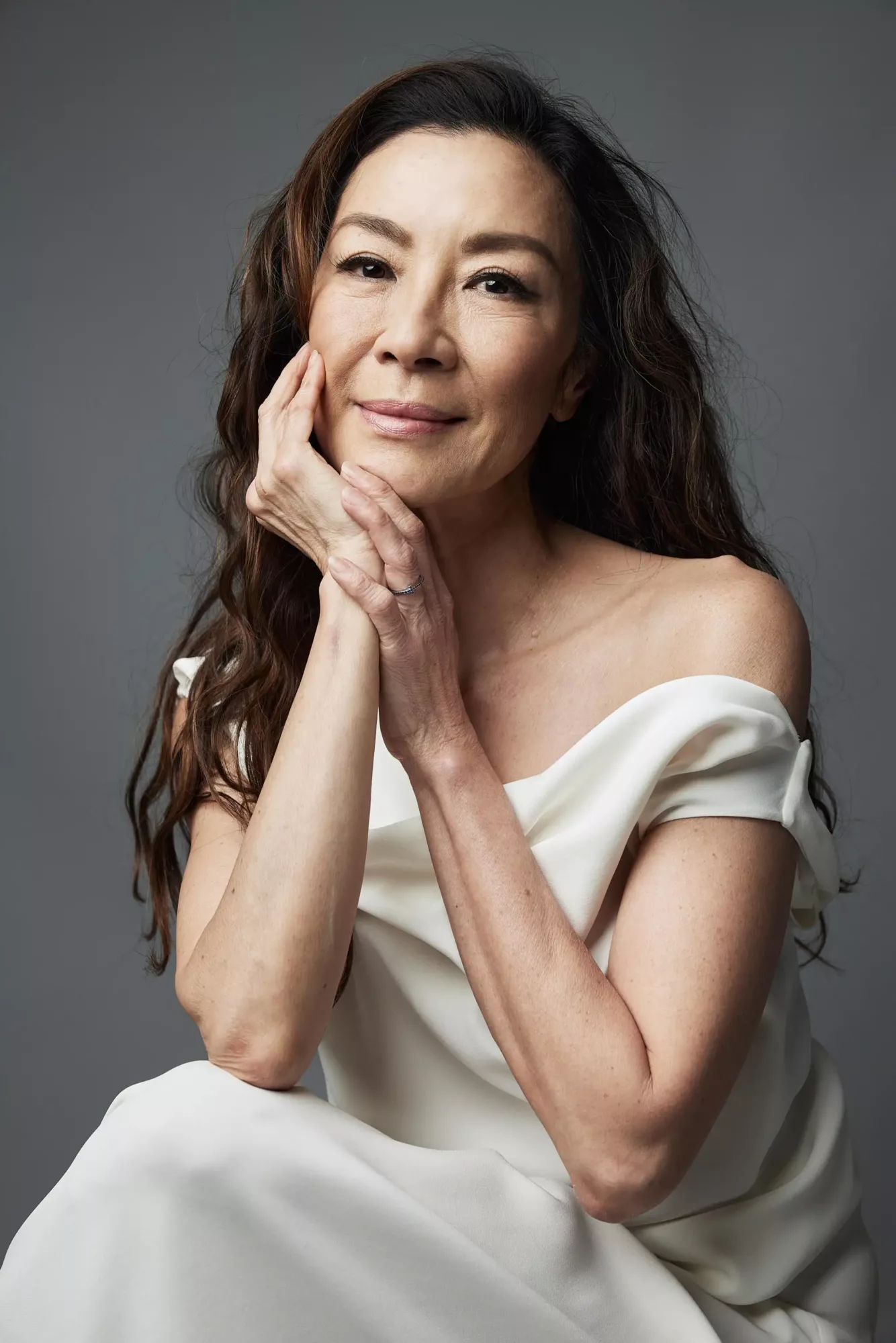 Tan Sri Michelle Yeoh Terima Penghormatan Berprestij, Dinobat 'Tokoh Perfileman Asia' Di BIFF 2026 9 Tan Sri Michelle Yeoh Terima Penghormatan Berprestij, Dinobat 'Tokoh Perfileman Asia' Di BIFF 2026