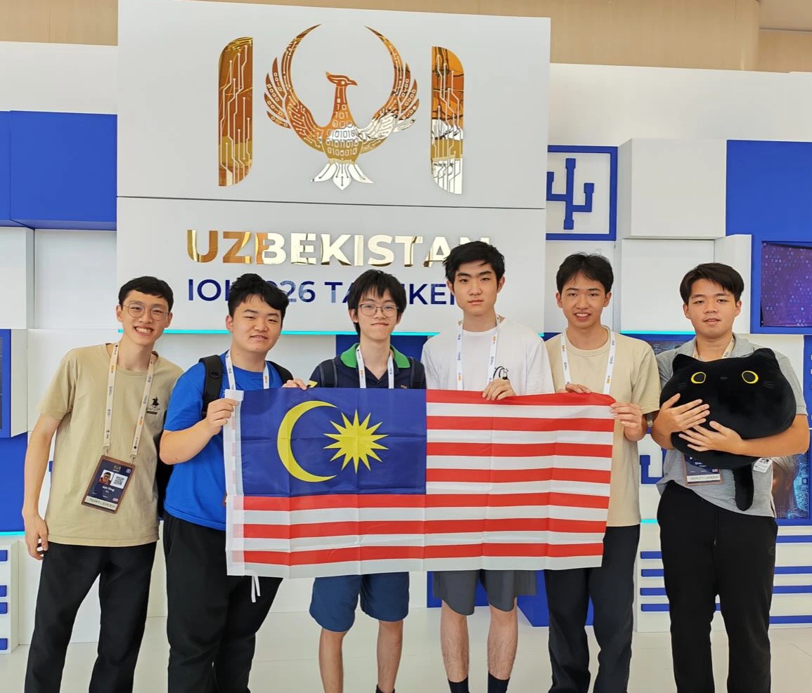 4 Pelajar Malaysia Cemerlang Di Pentas Dunia, Raih 2 Emas & 2 Perak Di IOI 2026