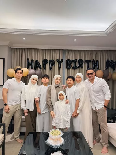 “Dalam Dunia Papa, You Will Always Be My Baby”, Marissa Dania Kini 18 Tahun, Norman Hakim Luah Kasih Seorang Bapa 3 “Dalam Dunia Papa, You Will Always Be My Baby”, Marissa Dania Kini 18 Tahun, Norman Hakim Luah Kasih Seorang Bapa