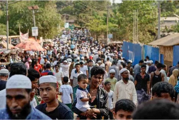 PDRM Ingatkan Orang Ramai & Pempengaruh Jangan Ambil Tindakan Sendiri Isu Rohingya 3 PDRM Ingatkan Orang Ramai & Pempengaruh Jangan Ambil Tindakan Sendiri Isu Rohingya