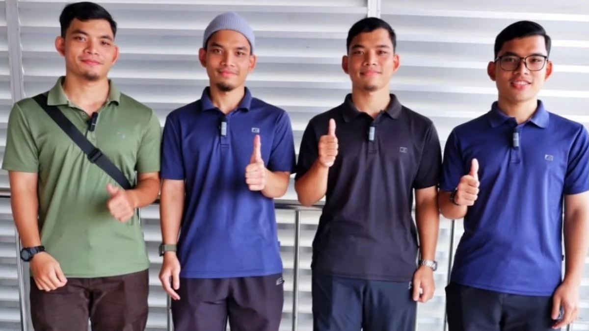Empat Beradik Kembar Sambung ‘Degree’ Di UTHM, Lebih Menarik Semua Ambil Bidang Yang Sama! 3 Empat Beradik Kembar Sambung ‘Degree’ Di UTHM, Lebih Menarik Semua Ambil Bidang Yang Sama!