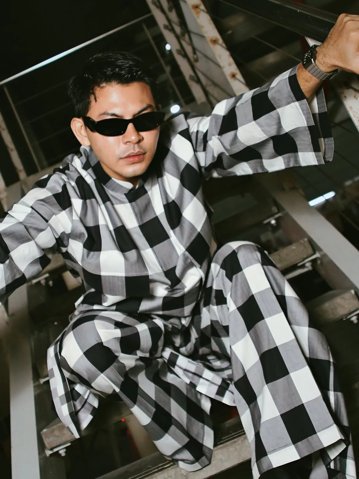 “Kalau Perlu Sentuhan Sebenar, Saya Tak Ambil” –Izzue Islam Kekal Dengan Prinsip
