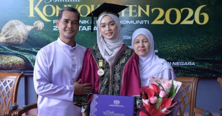 Ibu Bapa OKU Pendengaran & Pertuturan, Arifah Tetap Cemerlang Raih CGPA 3.76 & Terima Anugerah Pengarah