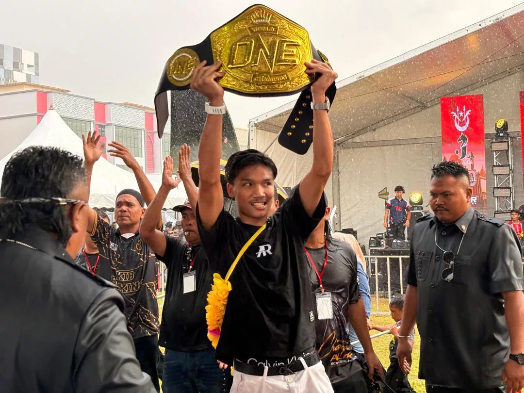 Aliff Rakib Raih Anugerah Perdana Belia Negara 2026 Selepas Cipta Sejarah Di Pentas Dunia! Tahniah! 4 Aliff Rakib Raih Anugerah Perdana Belia Negara 2026 Selepas Cipta Sejarah Di Pentas Dunia! Tahniah!
