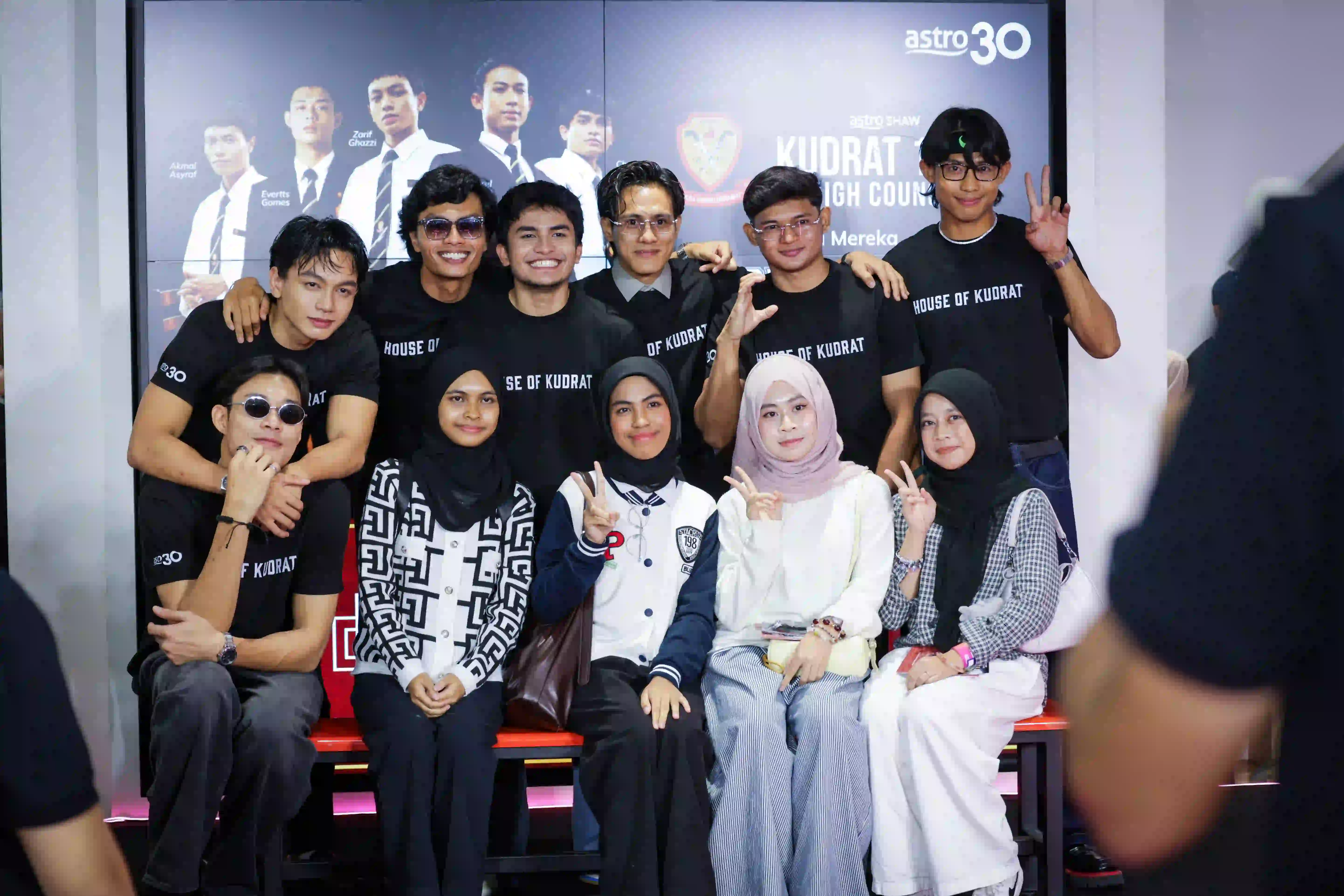 Dari Skrin Ke Fandom! Astro 'House Of Kudrat' Himpunkan 10,000 Peminat, Christy Ng Tambah Gaya