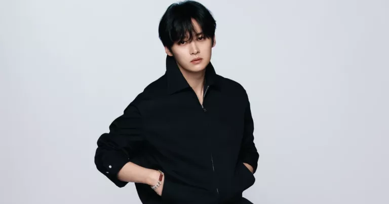 Prihatin Nasib Mangsa Banjir Nepal, Lee Know Stray Kids Sumbang 100 Juta Won