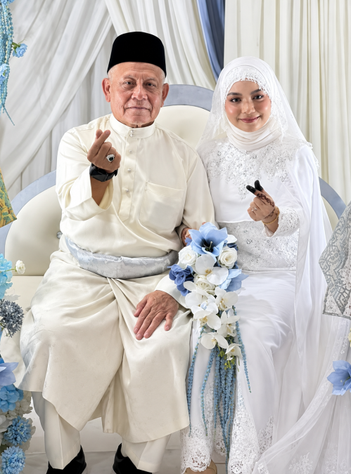 Jodoh Di Usia 72 Tahun, Legenda Harimau Malaya Nikahi Gadis Berusia 20-an