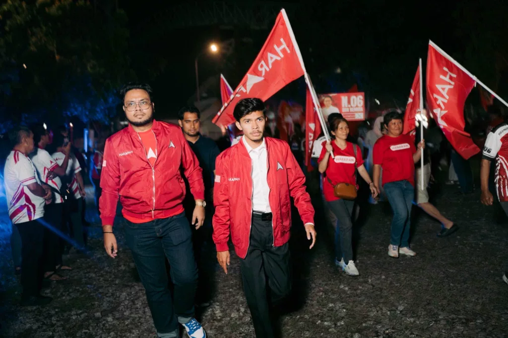 Dulu Juara Pidato Antarabangsa, Kini Mukhlis Mubin Ceburi Politik Pada Usia 23 Tahun