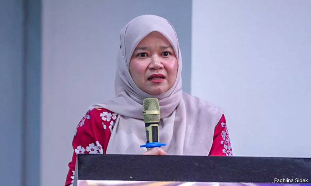 Isu Hukuman Rotan Kembali Diperkatakan, Fadhlina Tegaskan Ia Tidak Pernah Dimansuhkan 2 Isu Hukuman Rotan Kembali Diperkatakan, Fadhlina Tegaskan Ia Tidak Pernah Dimansuhkan