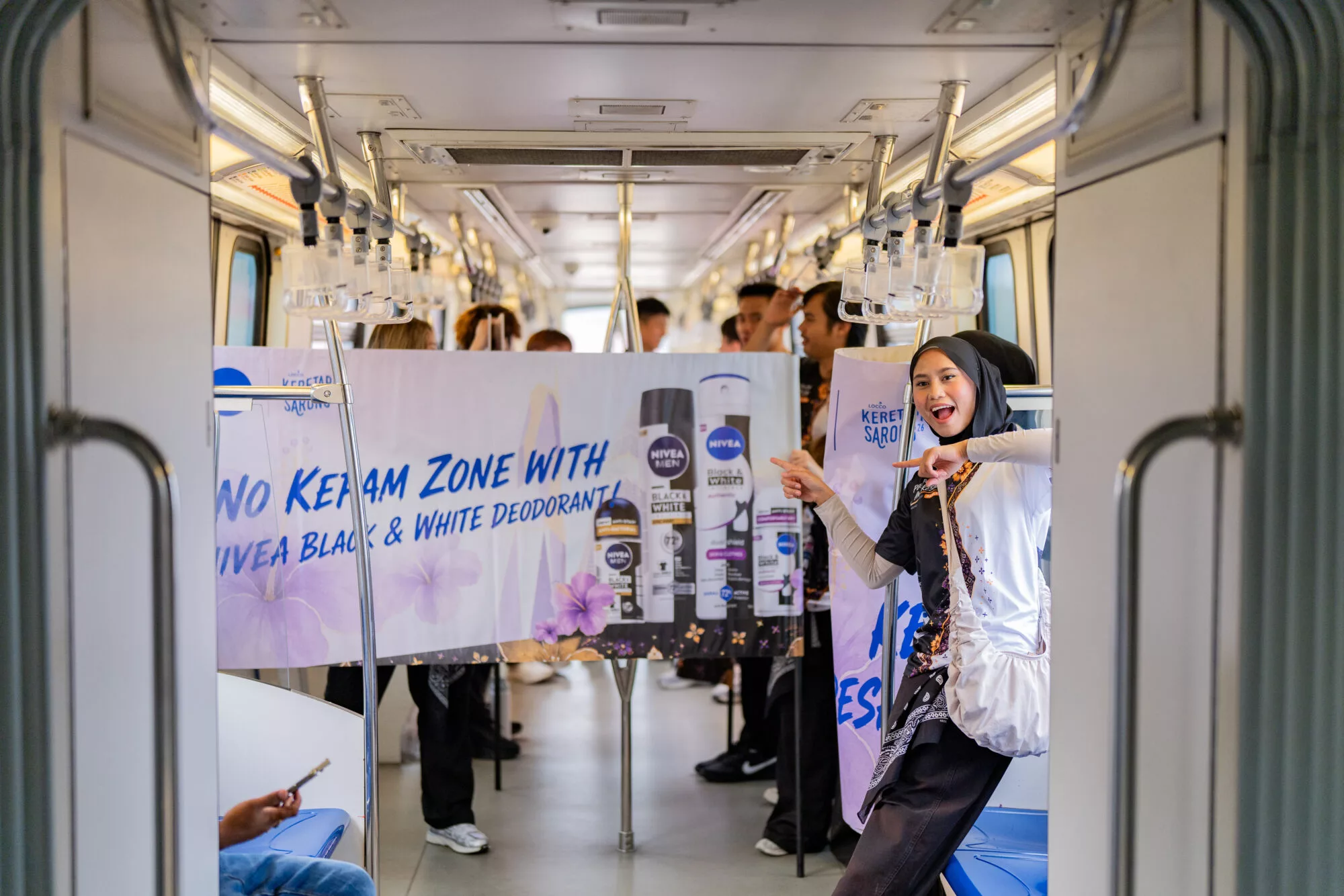 Aisha Retno & Insomniacks Lebih Yakin dengan NIVEA Black & White Deodorant Baharu dan Haruman Eksklusif!