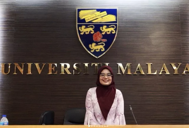 “Saya Tidak Akan Sesekali Mohon Maaf” – Pelajar UM, Ummi Pertahan Kenyataan Isu Derma Kepada Najib